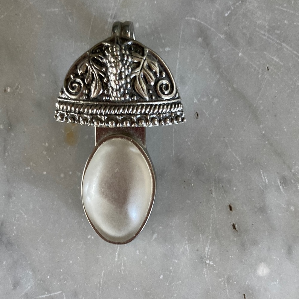 Rebecca Collins large pendant